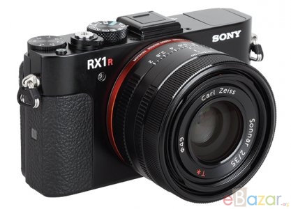 Sony RX1R II Digital Camera with 35mm Sensor Price in Bangladesh.