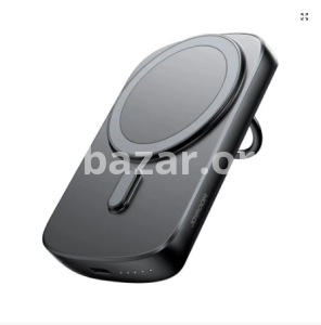 Joyroom JR-W030 20W 6000mAh Magnetic Wireless Power Bank with Ring Holder- Black Color